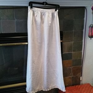 CP Shades long ivory 💯 silk skirt